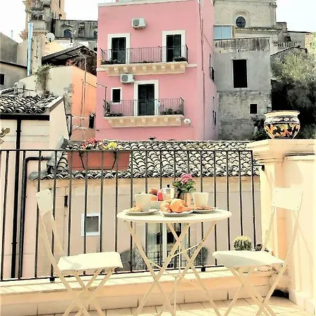 Le Luci Su Ibla - Ospitalita Con Vista